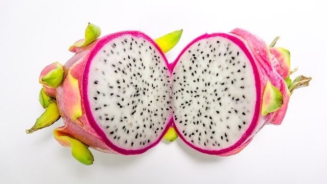 what-is-pitaya-benefits-uses-treasurenatural